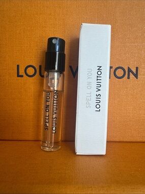 Louis Vuitton Spell On You sample NEW